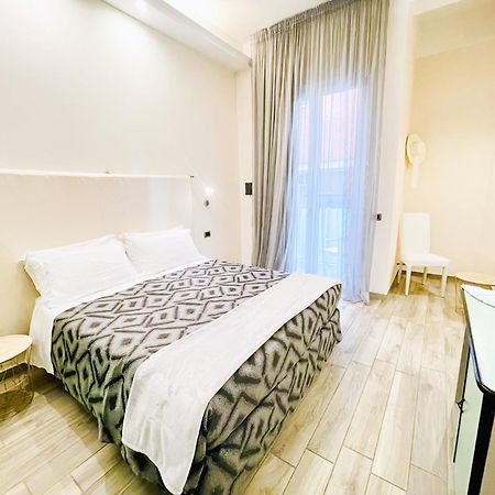 Hotel Tirsus Bellaria-Igea Marina Esterno foto