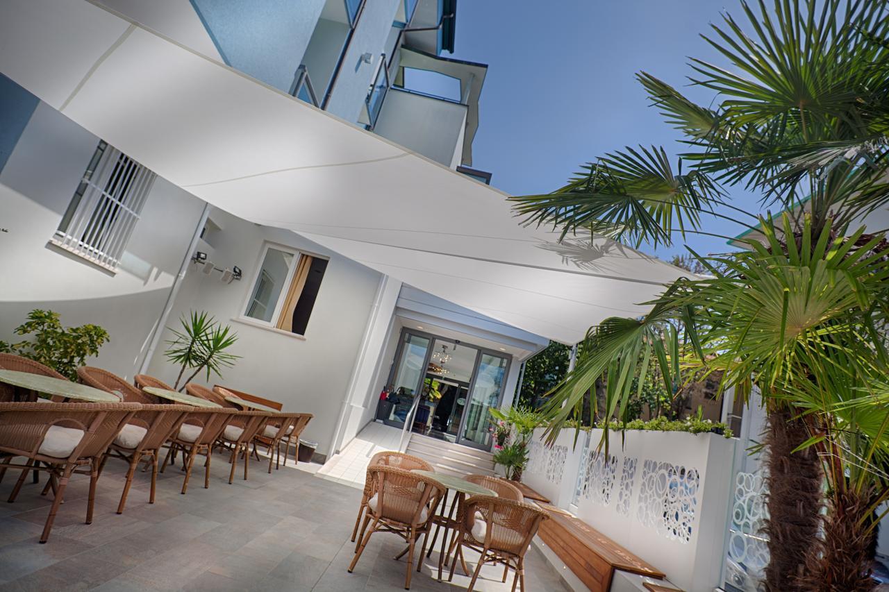 Hotel Tirsus Bellaria-Igea Marina Esterno foto